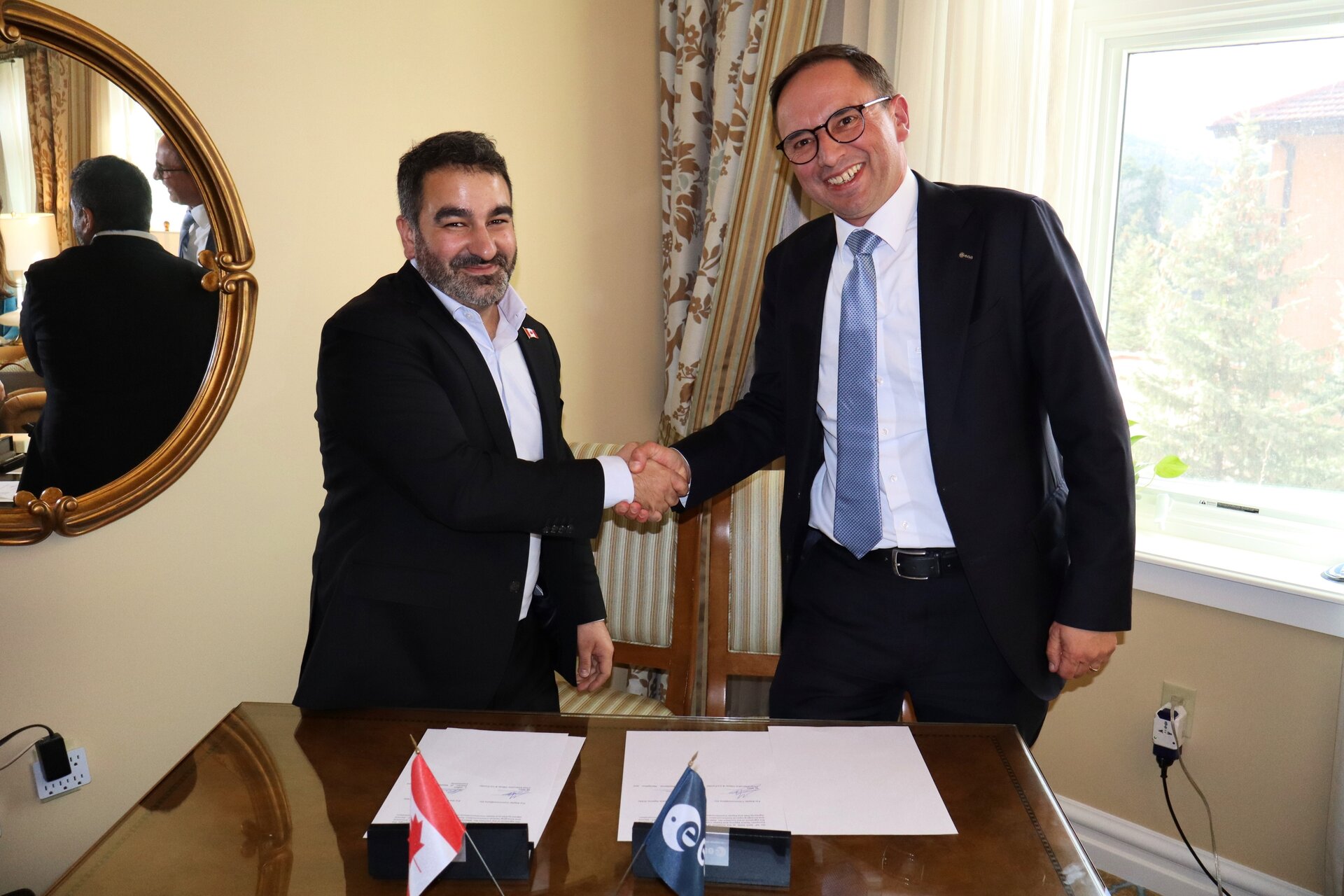 HydRON-Kepler_signature_representatives_pillars