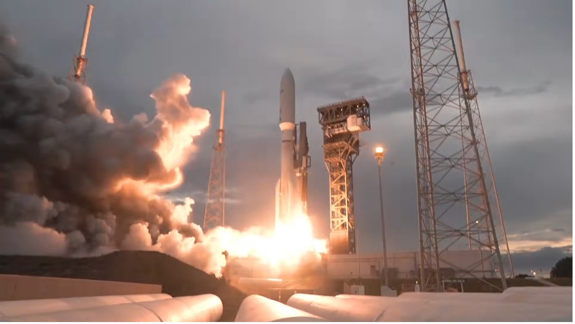 Tên lửa Atlas V 551 của United Launch Alliance phóng 29 vệ tinh Internet Amazon Leo lên quỹ đạo