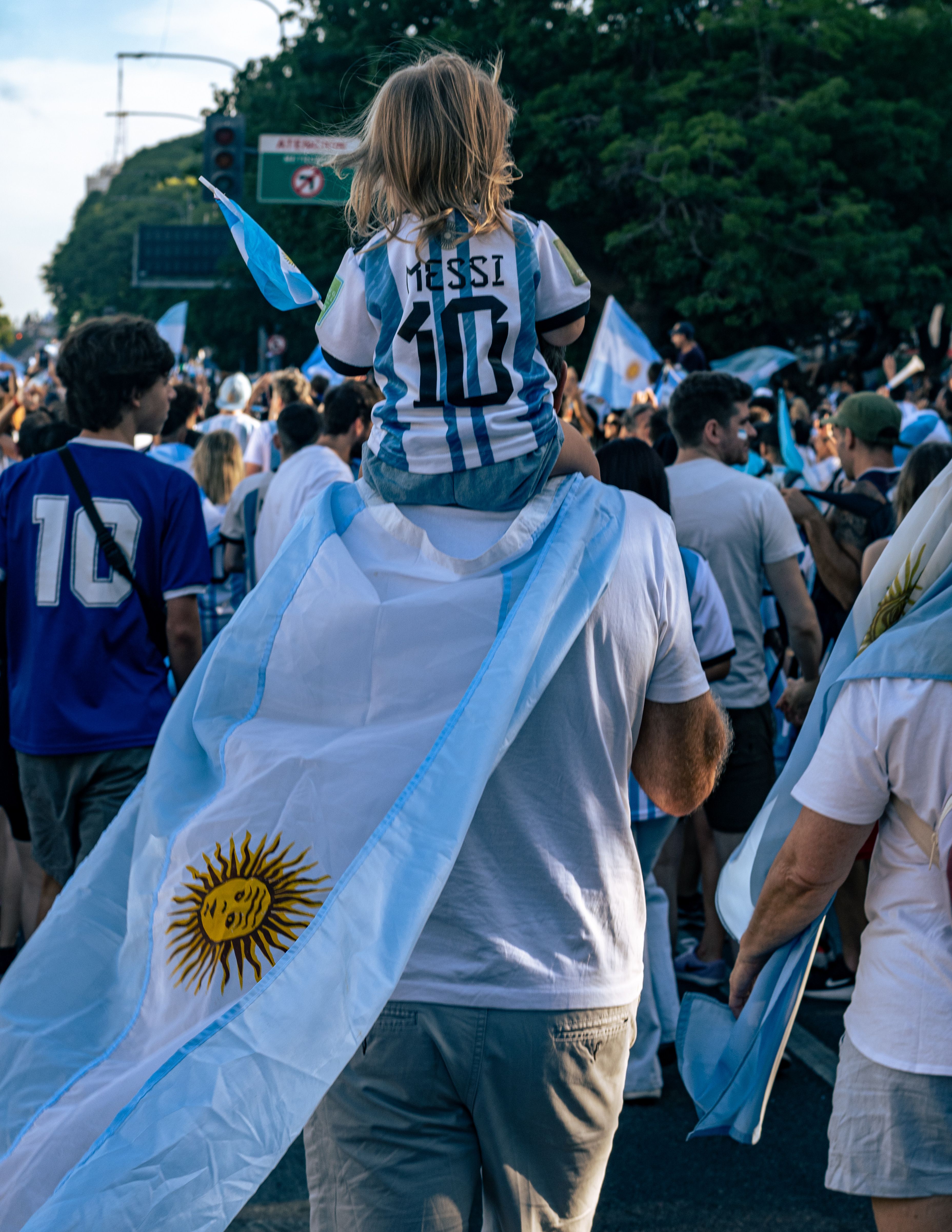 1b Messi is an Argentina legendary footballer